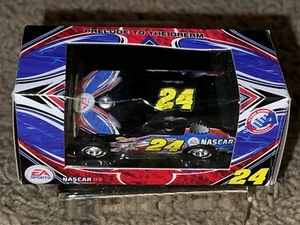 ADC Dirt 1:64 Jeff Gordon 2008 #24 Nascar 09 Car - Foto 1 di 3