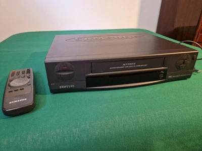VIDEOREGISTRATORE VHS SAMSUNG SV-30XK - Immagine 1 di 4