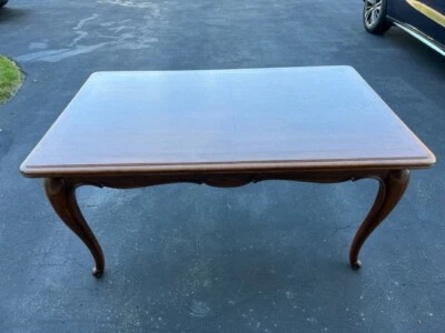 French Provincial Oak Dining set - Table and four chairs - Image 1 of 4