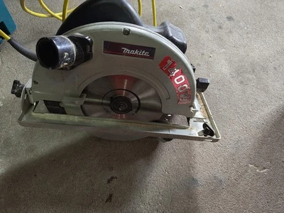 MAKITA 5705R Handkreissäge Kreissäge Säge - Bild 1 von 2