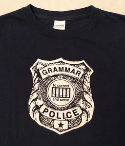 GRAMMER POLICE T-SHIRT SIZE MEDIUM KIDS NAVY BLUE GILDAN COTTON - Picture 1 of 2