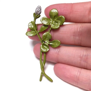 Dainty Green Enameled Plant Brooch Pin Art Deco Style New - Picture 1 of 5