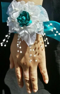 Wedding White Flower Wrist Corsage, Prom,Homecoming, Military Ball,Wrist Corsage - Picture 1 of 12