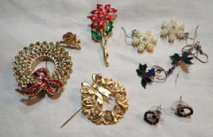 Vintage CHRISTMAS TREE BROOCH PIN and earring lot of 7 pieces - Picture 1 of 10