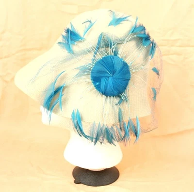 Vintage Astre Wool Felt Teal Feathers Clochet Flapper Hat 1970s 1920s - Image 1 of 4