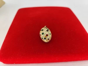 PENDENTIF OEUF STYLE FABERGE - Foto 1 di 3