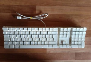 Apple USB Tastatur A1048 Weiß, gebraucht, sehr guter Zustand - Bild 1 von 3