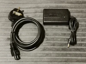 COMPAQ AC ADAPTER & POWER LEAD - LSE9802A1960 - 19V/3.16A/60W - CM2050/60/70 - Picture 1 of 2