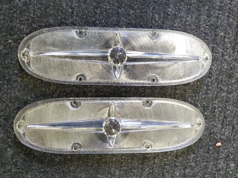 1958 PONTIAC PARK LIGHT LENSES CHIEFTAN STAR CHIEF CATALINA BONNEVILLE NEW PAIR - Image 1 of 1