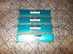 16GB (4GBx4) Corsair Vengeance LP PC3-12800 Non-ECC DDR3 Ram CML86GX3M2A1600C9B - Picture 1 of 1