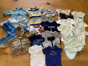Babybekleidungspaket Sommer Jungen Gr. 68, 21 Teile, Jacken, T-Shirts, Bodies... - Bild 1 von 13