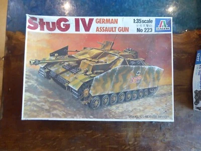 Modello Italeri German Assault Gun StuG IV - 1/35 Carro Armato Vintage - Immagine 1 di 4