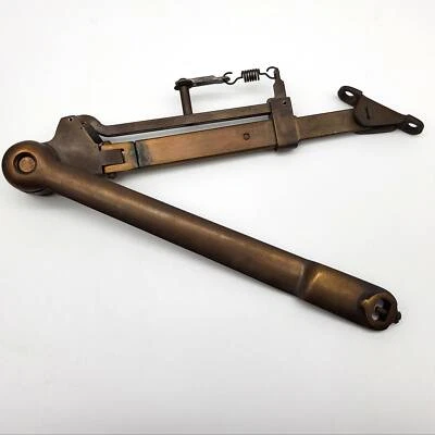 LCN 3030-3049FL Door Closer Arm FL RH Oiled Bronze Fusible Link Right-Handed - Image 1 of 4