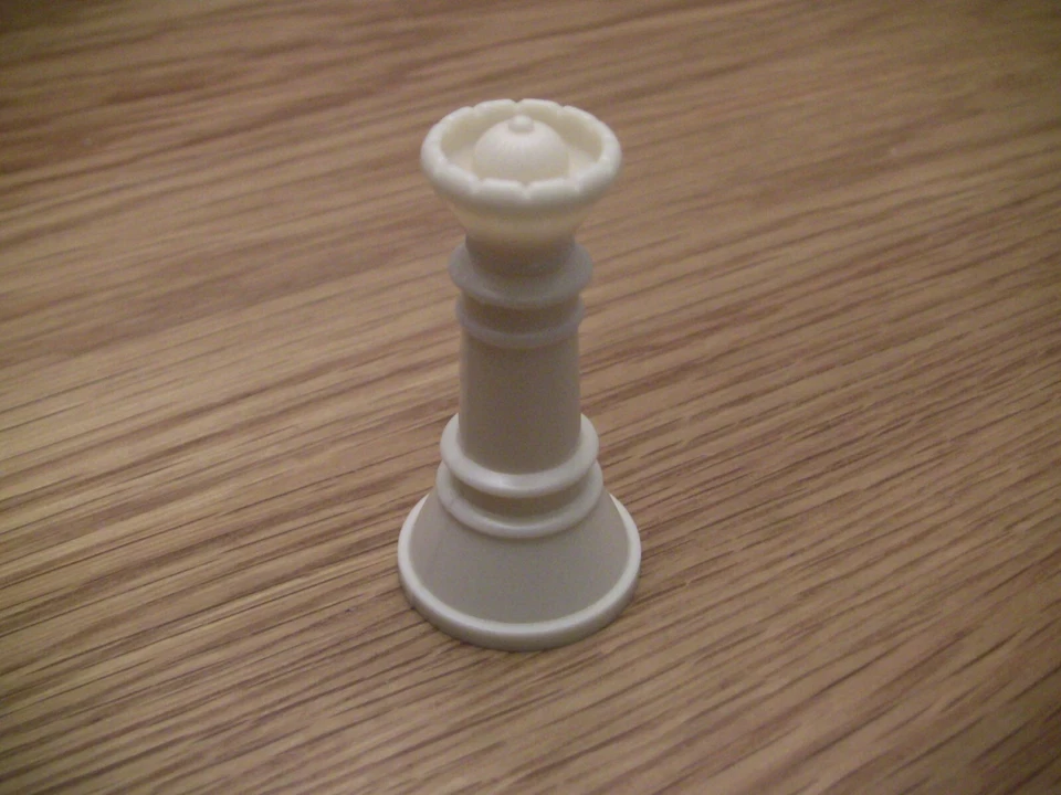 Chess Game Replacement Parts Plastic Hollow-White Queen - Image 1 of 2