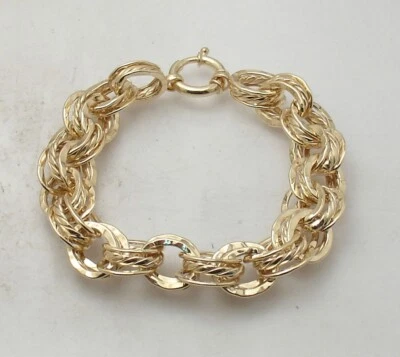 Brazalete Technibond de 8" triple martillado de eslabones ovalados enchapados en oro amarillo de 14K plateado Foto 1 de 4