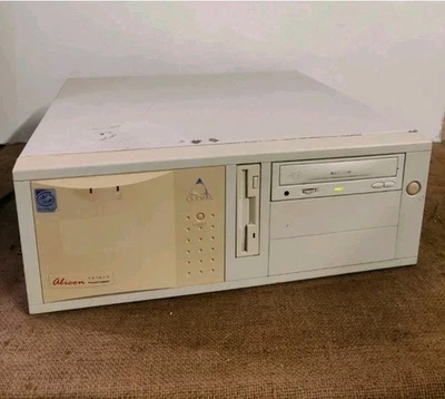 Computer Vintage Mainboard Sockel 7 - Gigabyte GA-586STX2 + Pentium-MMX Olidata - Bild 1 von 4