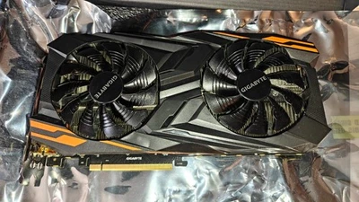 GIGABYTE AMD Radeon RX VEGA 64 Gaming OC 8GB Graphics Card - Image 1 of 4