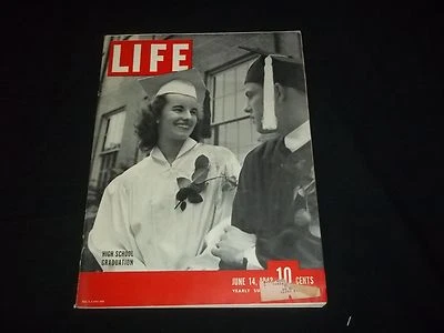 1943 JUNE 14 LIFE MAGAZINE - HIGH SCHOOL GRADUATION - BEAUTIFUL COVER - GG 622 - Image 1 of 2