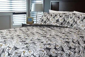 Butterfly Print Duvet Quilt Cover Bedding Set Easy Care Single Double King Size - Picture 1 of 5