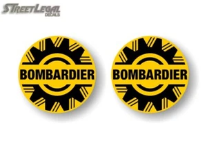 (2) Vintage BOMBARDIER 4 Zoll Vinyl Aufkleber Schneemobil Schlittenanhänger Retro Aufkleber - Bild 1 von 3