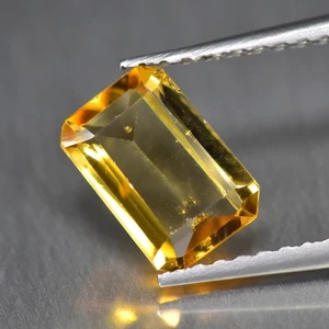 0,95Ct Octagan_Augenöffnender unbeheizter gelber Danburit loser Edelstein - Bild 1 von 1