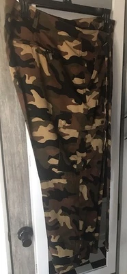 Michael Kors Women’s Brown/Black Camo Cargo Pants Sz 16 VGUC - Image 1 of 4