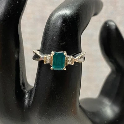 Vintage Emerald & Diamond Ring 925 14k Sterling Silver Statement Ring Size 6.5 - Image 1 of 4