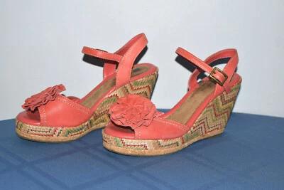 Sandalias de cuero blanco montaña cuñas flor talla 7M para dama zapatos plataforma Foto 1 de 4