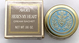 Bolsa de crema vintage Avon Here's My Heart caja original de 0,66 onzas frasco y caja - Imagen 1 de 3