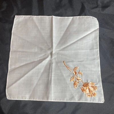 Pañuelo vintage bordado flores naranjas regalo día boda Foto 1 de 3