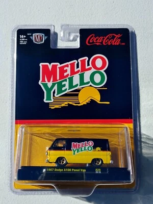 M2 Machines Coca Cola 52500-A28 1967 Dodge A100 furgoneta panel amarillo suave Foto 1 de 2