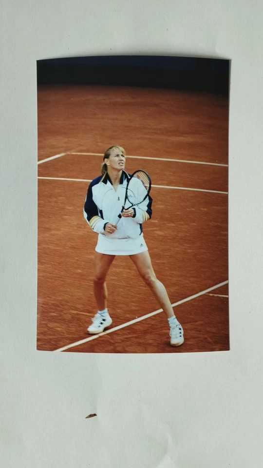 STEFFI GRAF: Schönes Foto..WARMMACHEN VOR DEM 1000.SPIEL 1999 IN BERLIN Tennis. - Bild 1 von 1