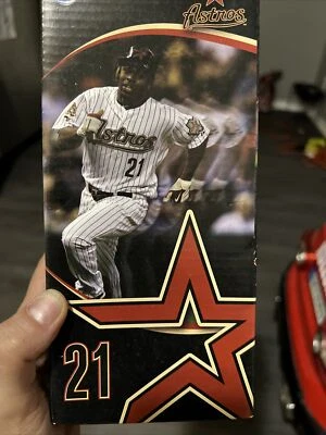 Guante de Oro Michael Bourn 21 Back to Back Rawlings Houston Astros SGA Bobblehead Foto 1 de 4