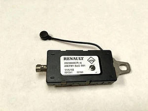 Antenna Amplifier RENAULT LAGUNA 3 III 282300002R - Picture 1 of 2