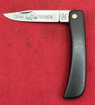 Vintage Kissing Crane Rostfrei Coal Miner Sodbuster Folding Pocket Knife KC44CM - Image 1 of 4