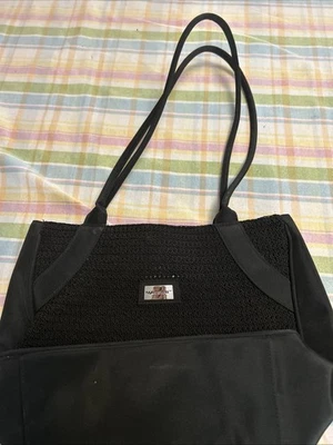 Hermosa colección de dos carteras nuevas incluyendo Massini y Joan Rivers Foto 1 de 4