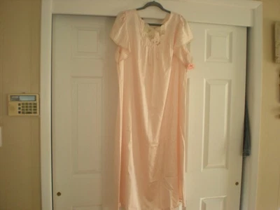 Camisón para mujer Natori suave satinado - talla L - nuevo con etiquetas Foto 1 de 4