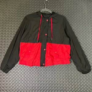 Chaqueta cortavientos Rue 21 negra roja con botones y cremallera para mujer talla pequeña - Imagen 1 de 8