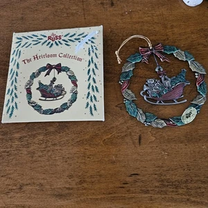 Vintage Russ Heirloom Collection #5918 Christmas Ornament Wreath with Sleigh - Picture 1 of 6