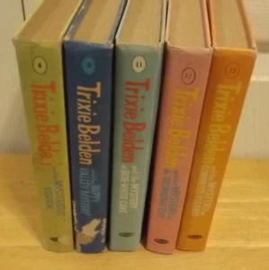 TRIXIE BELDEN: 5 Cameo Edition HTF - HC/PC 1960s - # 4 ,9 , 11 , 12, 13 - Foto 1 di 4