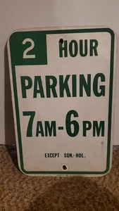 Vecchio cartello stradale 2 ore parcheggio 7-18 - Foto 1 di 8