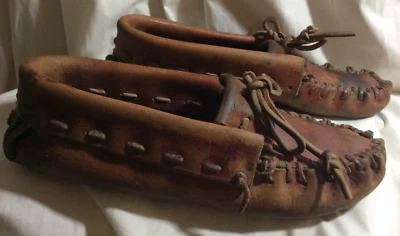 Vintage 1970's Handmade Moose Hide Women's 6 Laced Moccasin Slippers Good Used - Image 1 of 4
