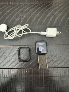 Apple Watch série 8 noire occasion 45 mm - Photo 1 sur 6
