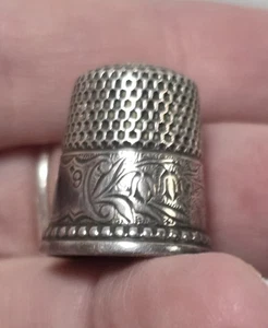 Antique MKD Ketcham & McDougall Sterling Silver Etched Floral Thimble Size 9 USA - Picture 1 of 6