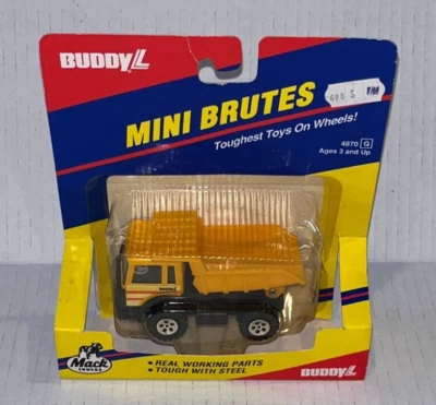 Camiones Buddy L/Mack, camión de volteo Mini Brutes (fechado 1989) Foto 1 de 4