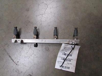 Maserati cupé, Spyder, Gransport, LH, riel de combustible izquierdo, con inyectores, 197845 Foto 1 de 4