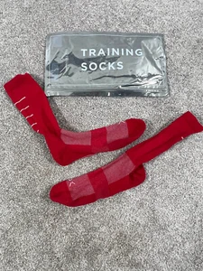 Ten Thousand Training Crew Socks Mid Red Athletic Running NWT - Picture 1 of 3