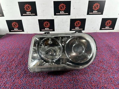 CHRYSLER 300C SRT8 05-10 OEM CONDUCTOR IZQUIERDO COMPLETO XENÓN OCULTO FARO LUZ LÁMPARA Foto 1 de 4