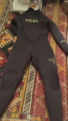 XCEL Youth 4/3 AXIS BZ Wetsuit - CPR - Size 6 - Image 1 of 4