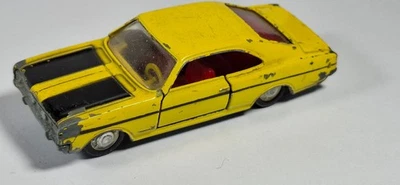 OPEL COMMODORE GS 1/66 Schuco gialla - Immagine 1 di 4
